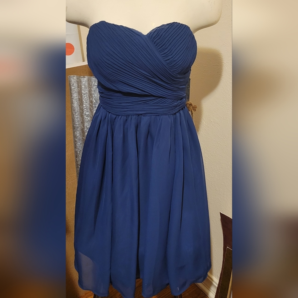 Womens dress, Tevolio size 4